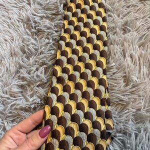 Patterned Silk Tie in Brown, Gold, Cream